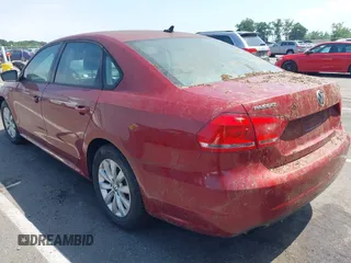 2015 Volkswagen Passat Wolfsburg Edition with VIN 1VWAT7A33FC061862, listed as a IAAI auction lot 42605981 with 179,456 mi miles and . Bid and sale history available at DreamBid. Image 3.