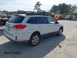 2010 Subaru Outback z VIN 4S4BRCFC2A3316738, wystawiony jako IAAI lot #41693602 z przebiegiem 241 075 mil mil oraz . Historia ofert i sprzedaży dostępna na DreamBid. Obrazek 4.
