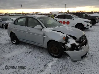 2007 Hyundai Accent GL z VIN KMHCN45CX7U127037, wystawiony jako Copart lot #86041984 z przebiegiem 212 828 mil mil oraz Szkoda całkowita • Salvage title. Historia ofert i sprzedaży dostępna na DreamBid. Obrazek 4.