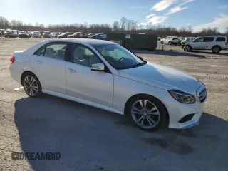 2016 Mercedes-Benz E-Class E 350 Luxury with VIN WDDHF8JB6GB217640, listed as a Copart auction lot 68364782 with 59,087 mi miles. Bid and sale history available at carsss.com. Image 4.