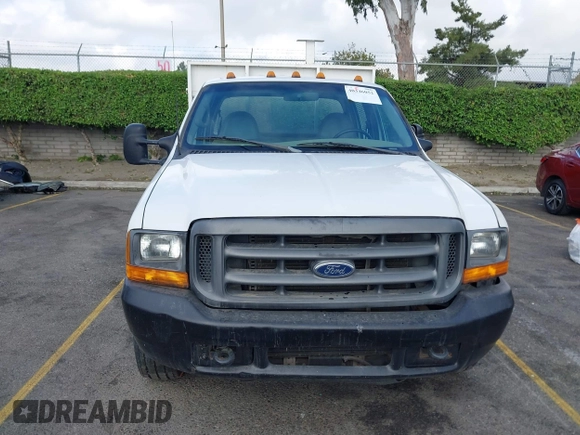 1999 Ford F-350 with VIN 1FDSW34S7XEC82702, listed as a IAAI auction lot 40346052 with 142,159 mi miles and . Bid and sale history available at DreamBid. Image 12.