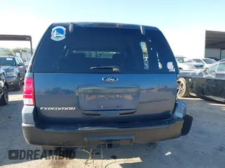 2004 Ford Expedition XLS with VIN 1FMRU13W24LB91776, listed as a IAAI auction lot 41756248 with 1 mi miles. Bid and sale history available at carsss.com. Image 17.