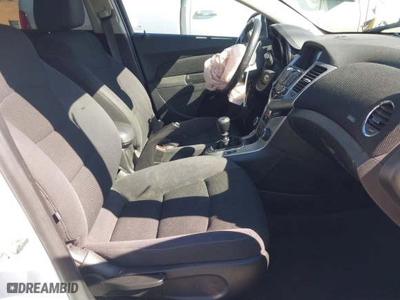 2014 Chevrolet Cruze ECO with VIN 1G1PJ5SB4E7275398, listed as a IAAI auction lot 41562184 with 82,481 mi miles. Bid and sale history available at carsss.com. Image 5.