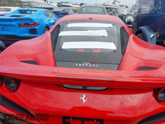 2022 Ferrari F8 с VIN ZFF92LLA3N0279959, выставлен на аукционе IAAI как лот 40522256 с пробегом Не указан миль и . История ставок и продаж доступна на DreamBid. Изображение 15.