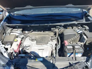 2018 Toyota RAV4 XLE with VIN 2T3WFREV5JW446272, listed as a IAAI auction lot 41897596 with 91,899 mi miles. Bid and sale history available at carsss.com. Image 10.