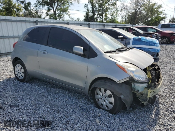 2010 Toyota Yaris with VIN JTDJT4K33A5298431, listed as a Copart auction lot 54492675 with 91,758 mi miles and Salvage Title. Bid and sale history available at carsss.com. Image 4.