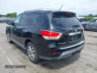 2013 Nissan Pathfinder SL z VIN 5N1AR2MNXDC646867, wystawiony jako IAAI lot #42483972 z przebiegiem 161 125 mil mil oraz . Historia ofert i sprzedaży dostępna na DreamBid. Obrazek 3.