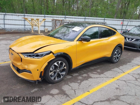 2023 Ford Mustang Mach-E Premium с VIN 3FMTK3SS2PMA49095, выставлен на аукционе IAAI как лот 42255255 с пробегом 23 307 миль миль и . История ставок и продаж доступна на DreamBid. Изображение 24.