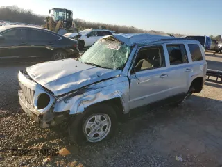 2011 Jeep Patriot Sport with VIN 1J4NT1GA3BD264157, listed as a Copart auction lot 47033225 with 129,993 mi miles and Salvage title. Bid and sale history available at DreamBid. Image 1.