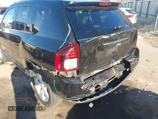 2016 Jeep Compass Sport with VIN 1C4NJCBA8GD560507, listed as a IAAI auction lot 41819228 with 123,294 mi miles and . Bid and sale history available at DreamBid. Image 6.