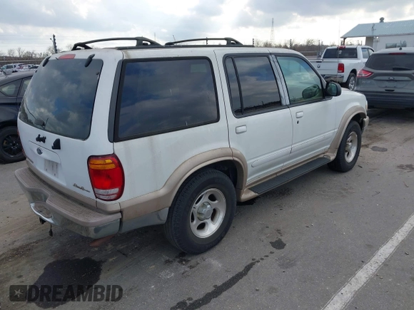 1999 Ford Explorer XLT z VIN 1FMZU32E4XZA40685, wystawiony jako IAAI lot #41531759 z przebiegiem 200 419 mil mil oraz . Historia ofert i sprzedaży dostępna na DreamBid. Obrazek 4.