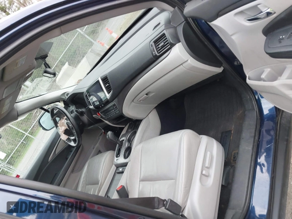 2016 Honda Pilot EX-L with VIN 5FNYF6H55GB050991, listed as a IAAI auction lot 41943049 with 158,255 mi miles. Bid and sale history available at carsss.com. Image 5.