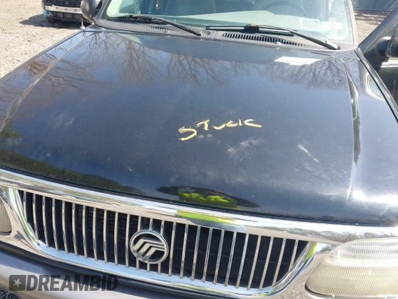 1997 Mercury Mountaineer z VIN 4M2DU55P8VUJ17747, wystawiony jako IAAI lot #41951530 z przebiegiem 79 377 mil mil oraz . Historia ofert i sprzedaży dostępna na DreamBid. Obrazek 10.