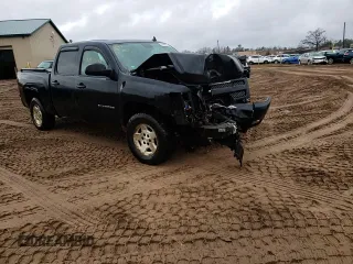 2011 Chevrolet Silverado 1500 LT with VIN 3GCPKSE38BG336386, listed as a Copart auction lot 80490004 with 118,978 mi miles and Clean Title. Bid and sale history available at carsss.com. Image 10.