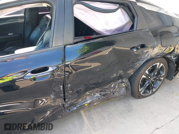 2022 Kia K5 GT-Line z VIN 5XXG64J2XNG095158, wystawiony jako IAAI lot #42163963 z przebiegiem 59 756 mil mil oraz . Historia ofert i sprzedaży dostępna na DreamBid. Obrazek 6.