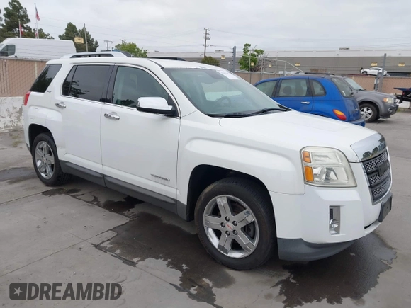 2012 GMC Terrain SLT-2 with VIN 2GKALWEK8C6322684, listed as a IAAI auction lot 42101362 with 119,110 mi miles and . Bid and sale history available at carsss.com. Image 1.