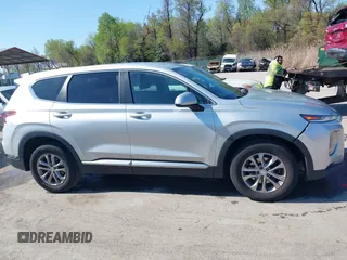 2019 Hyundai Santa Fe SE with VIN 5NMS23AD3KH030862, listed as a IAAI auction lot 41946700 with 198,264 mi miles. Bid and sale history available at carsss.com. Image 13.