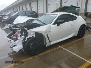 2023 Toyota GR86 Premium with VIN JF1ZNBE15P9761124, listed as a Copart auction lot 51521324 with 10,794 mi miles and Salvage Title. Bid and sale history available at carsss.com. Image 1.