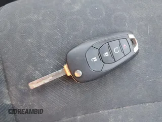 2022 Chevrolet Trax LS z VIN KL7CJNSM4NB551564, wystawiony jako IAAI lot #42066707 z przebiegiem 38 245 mil mil oraz . Historia ofert i sprzedaży dostępna na DreamBid. Obrazek 11.