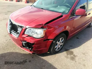 2008 Chrysler Town & Country Touring with VIN 2A8HR54P08R115219, listed as a IAAI auction lot 41785483 with 192,735 mi miles. Bid and sale history available at carsss.com. Image 6.