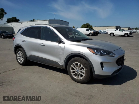 2020 Ford Escape SE с VIN 1FMCU9G66LUC61609, выставлен на аукционе Copart как лот 53949895 с пробегом 32 020 миль миль и Списание • Salvage title. История ставок и продаж доступна на DreamBid. Изображение 4.