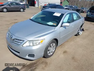 2011 Toyota Camry LE with VIN 4T4BF3EK6BR187499, listed as a IAAI auction lot 41800072 with 186,062 mi miles. Bid and sale history available at carsss.com. Image 17.