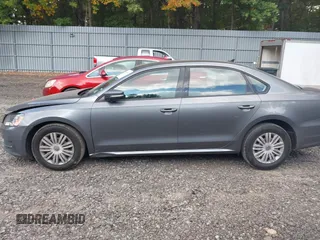 2015 Volkswagen Passat Limited Edition Edition с VIN 1VWAT7A39FC094736, выставлен на аукционе IAAI как лот 40483449 с пробегом 97 449 миль миль и . История ставок и продаж доступна на DreamBid. Изображение 14.