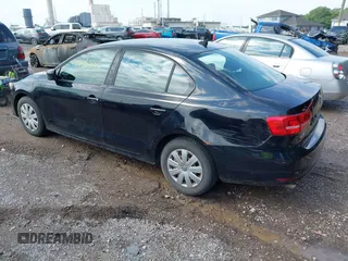 2015 Volkswagen Jetta S с VIN 3VW1K7AJ6FM406785, выставлен на аукционе IAAI как лот 42467143 с пробегом 163 994 миль миль и . История ставок и продаж доступна на DreamBid. Изображение 3.