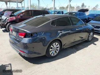 2018 Kia Optima EX with VIN 5XXGU4L35JG222386, listed as a IAAI auction lot 41831521 with 69,324 mi miles. Bid and sale history available at carsss.com. Image 4.
