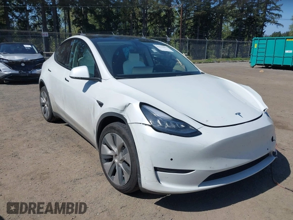 2022 Tesla Model Y Long Range z VIN 7SAYGDEE7NF418223, wystawiony jako IAAI lot #42046651 z przebiegiem 18 724 mil mil oraz . Historia ofert i sprzedaży dostępna na DreamBid. Obrazek 1.