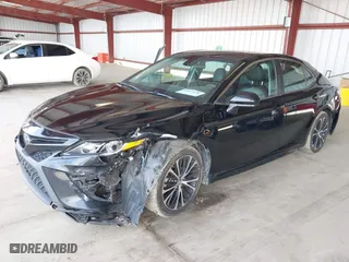 2018 Toyota Camry LE with VIN 4T1B11HK8JU575695, listed as a IAAI auction lot 41857828 with 180,413 mi miles. Bid and sale history available at carsss.com. Image 17.