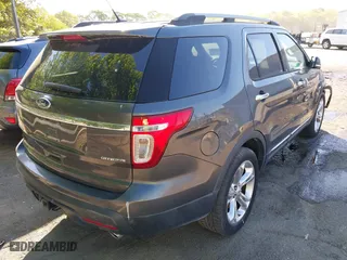 2015 Ford Explorer Limited with VIN 1FM5K7F85FGB78634, listed as a IAAI auction lot 42053617 with 69,540 mi miles. Bid and sale history available at carsss.com. Image 4.