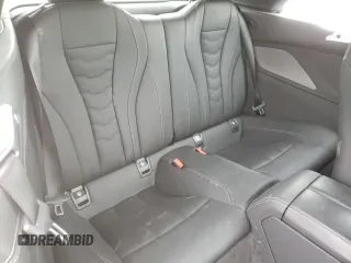 2022 BMW 8 Series 840i z VIN WBADZ2C04NCK03233, wystawiony jako Copart lot #48758235 z przebiegiem 18 113 mil mil oraz Szkoda całkowita • Salvage title. Historia ofert i sprzedaży dostępna na DreamBid. Obrazek 11.