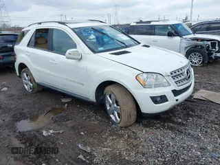 2009 Mercedes-Benz M 3.5L with VIN 4JGBB86E69A446953, listed as a IAAI auction lot 41656337 with Not Provided miles and . Bid and sale history available at carsss.com. Image 1.
