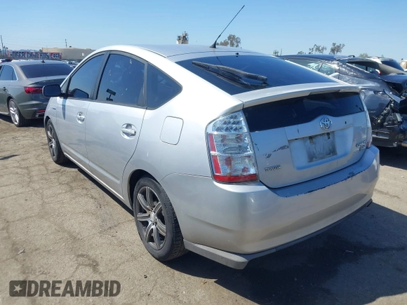2008 Toyota Prius with VIN JTDKB20U687786214, listed as a IAAI auction lot 41969683 with 403,350 mi miles and . Bid and sale history available at carsss.com. Image 3.