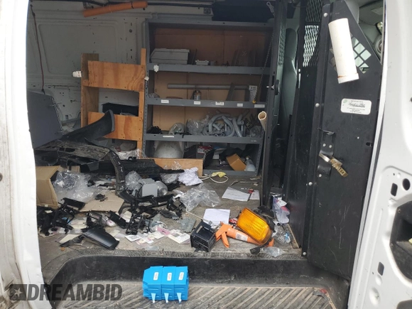 2010 Ford Econoline Cargo Commercial with VIN 1FTNE2EL8ADA54016, listed as a Copart auction lot 81127704 with 190,219 mi miles and Salvage title. Bid and sale history available at DreamBid. Image 11.