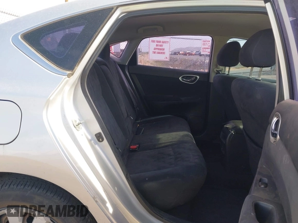 2013 Nissan Sentra SR z VIN 3N1AB7AP5DL630725, wystawiony jako IAAI lot #42263510 z przebiegiem 131 259 mil mil oraz . Historia ofert i sprzedaży dostępna na DreamBid. Obrazek 8.