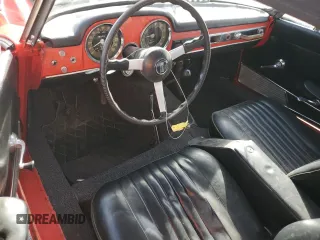 1965 FIAT 124 Spider z VIN 118H039439, wystawiony jako Copart lot #78980814 z przebiegiem 26 509 mil mil oraz Czysty tytuł • Clean title. Historia ofert i sprzedaży dostępna na DreamBid. Obrazek 8.
