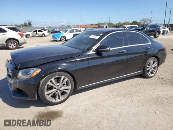 2018 Mercedes-Benz C 300 z VIN 55SWF4JB3JU279901, wystawiony jako Copart lot #45279765 z przebiegiem 100 768 mil mil oraz Szkoda całkowita • Salvage title. Historia ofert i sprzedaży dostępna na DreamBid. Obrazek 1.