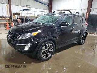 2011 Kia Sportage SX with VIN KNDPCCA69B7114437, listed as a Copart auction lot 44776805 with 221,806 mi miles and Salvage Title. Bid and sale history available at carsss.com. Image 1.