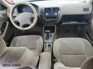 2000 Honda Civic LX with VIN 1HGEJ6678YL008692, listed as a Copart auction lot 53534795 with 305,759 mi miles and Clean Title. Bid and sale history available at carsss.com. Image 8.