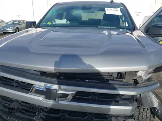 2023 Chevrolet Silverado 1500 RST with VIN 1GCUDEE80PZ186386, listed as a IAAI auction lot 41155640 with 23,442 mi miles. Bid and sale history available at carsss.com. Image 10.