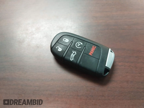 2016 Chrysler 300 S z VIN 2C3CCAGG1GH152537, wystawiony jako IAAI lot #37898509 z przebiegiem Nie podano mil oraz . Historia ofert i sprzedaży dostępna na DreamBid. Obrazek 11.