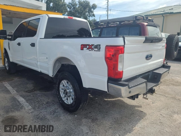 2019 Ford F-250 XL z VIN 1FT7W2B6XKED67455, wystawiony jako Copart lot #63690135 z przebiegiem 10 mil mil oraz Czysty tytuł • Clean title. Historia ofert i sprzedaży dostępna na DreamBid. Obrazek 3.