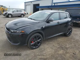 2023 Dodge Hornet GT with VIN ZACNDFAN9P3A01893, listed as a Copart auction lot 69940704 with 23,519 mi miles and Salvage Title. Bid and sale history available at carsss.com. Image 1.