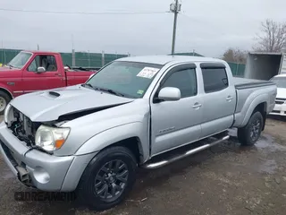 2006 Toyota Tacoma with VIN 5TEMU52N76Z248508, listed as a IAAI auction lot 41787569 with 121,525 mi miles and . Bid and sale history available at DreamBid. Image 2.
