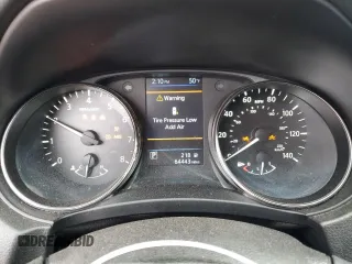 2020 Nissan Rogue SV z VIN JN8AT2MT8LW006193, wystawiony jako Copart lot #47047475 z przebiegiem 64 443 mil mil oraz Szkoda całkowita • Salvage title. Historia ofert i sprzedaży dostępna na DreamBid. Obrazek 9.