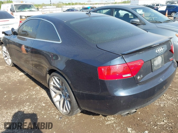 2013 Audi A5 Prestige z VIN WAUVFAFR7DA046521, wystawiony jako IAAI lot #42070806 z przebiegiem 247 945 mil mil oraz . Historia ofert i sprzedaży dostępna na DreamBid. Obrazek 3.