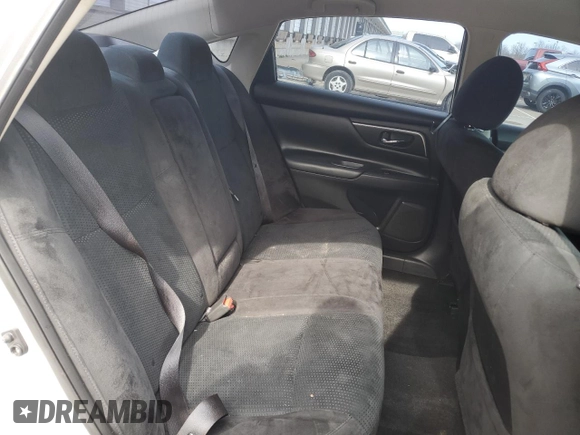 2015 Nissan Altima SV z VIN 1N4AL3AP9FC595825, wystawiony jako Copart lot #51223605 z przebiegiem 136 199 mil mil oraz Szkoda całkowita • Salvage title. Historia ofert i sprzedaży dostępna na DreamBid. Obrazek 10.