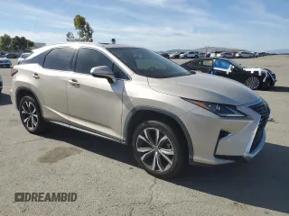 2017 Lexus RX 350 z VIN 2T2ZZMCA3HC048159, wystawiony jako Copart lot #55785405 z przebiegiem 100 446 mil mil oraz Szkoda całkowita • Salvage title. Historia ofert i sprzedaży dostępna na DreamBid. Obrazek 4.